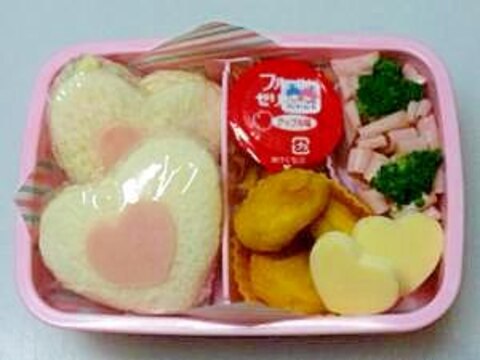 ハートのサンドイッチのお弁当 レシピ 作り方 By Nana Po 楽天レシピ ハートのサンドイッチのお弁当 レシピ 作り方 By Nana Po 楽天レシピ